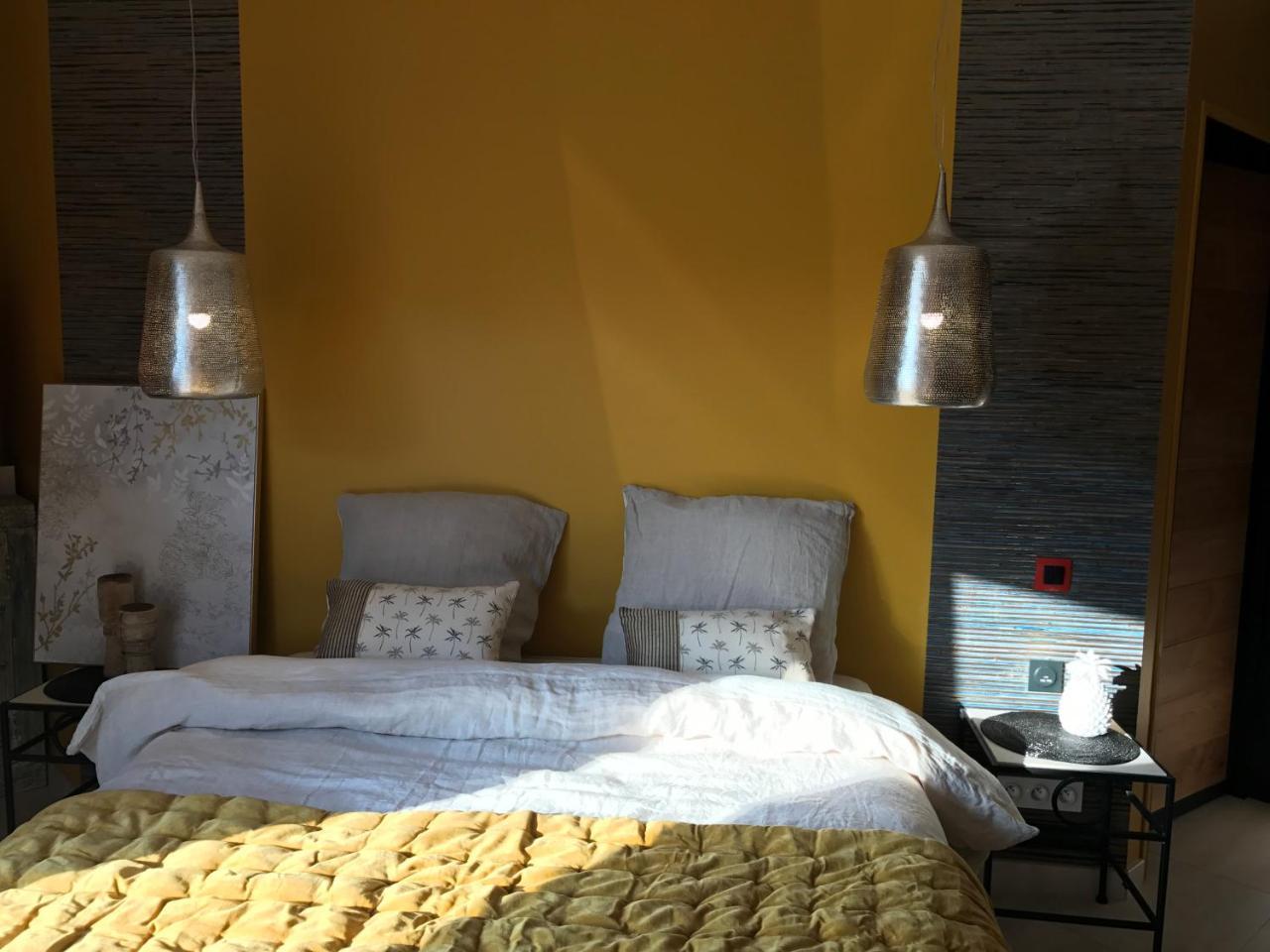 Escapades Lointaines Bed and Breakfast Perpignan Exteriör bild